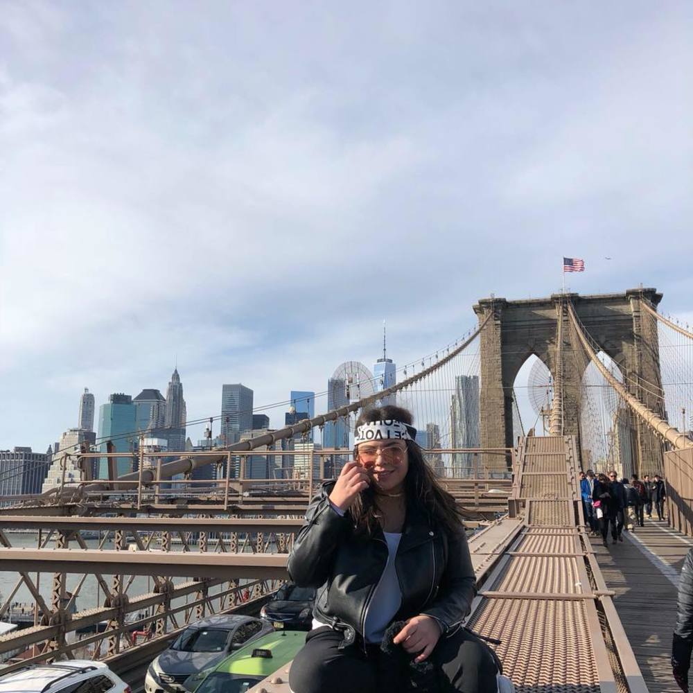 Meet your Posher, Ale